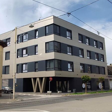 Apartman Waldy Osijek Ngoại thất bức ảnh