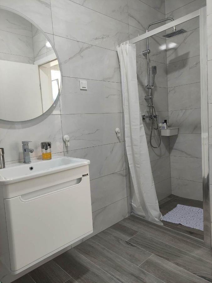 Apartman Waldy Osijek Ngoại thất bức ảnh