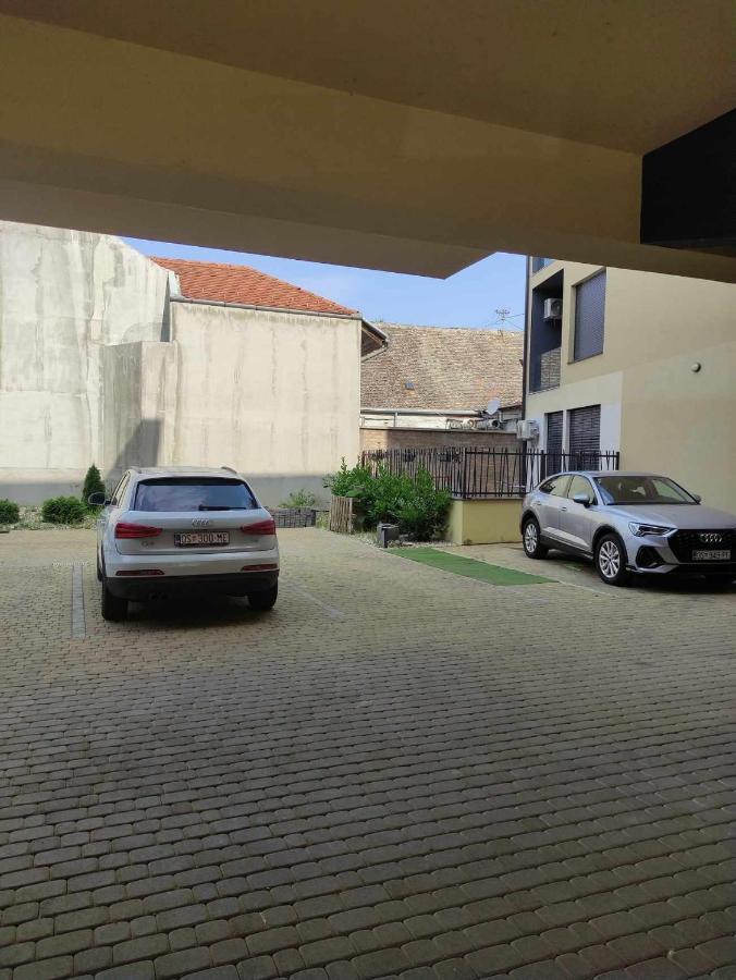 Apartman Waldy Osijek Ngoại thất bức ảnh